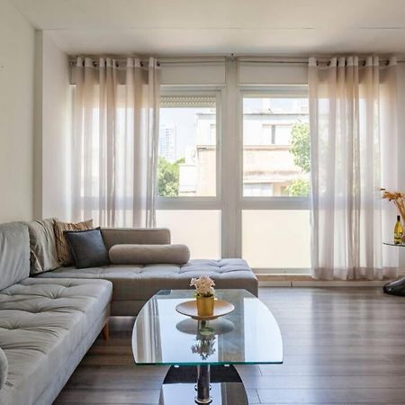 Big Apartment Next To Gordon Beach Plus Free Parking Tel Aviv Exteriör bild